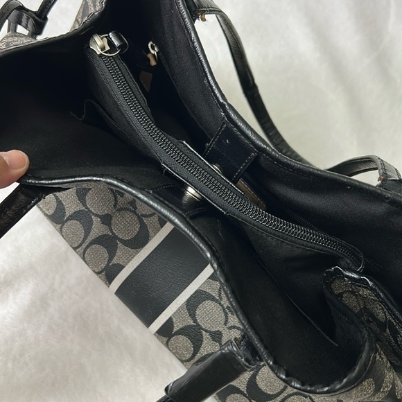 🖤COACH Signature black & gray tote or shoulder bag - Picture 10 of 14